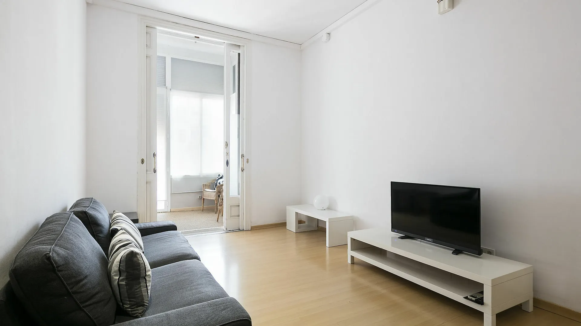 Smart Flats Eixample kontakter